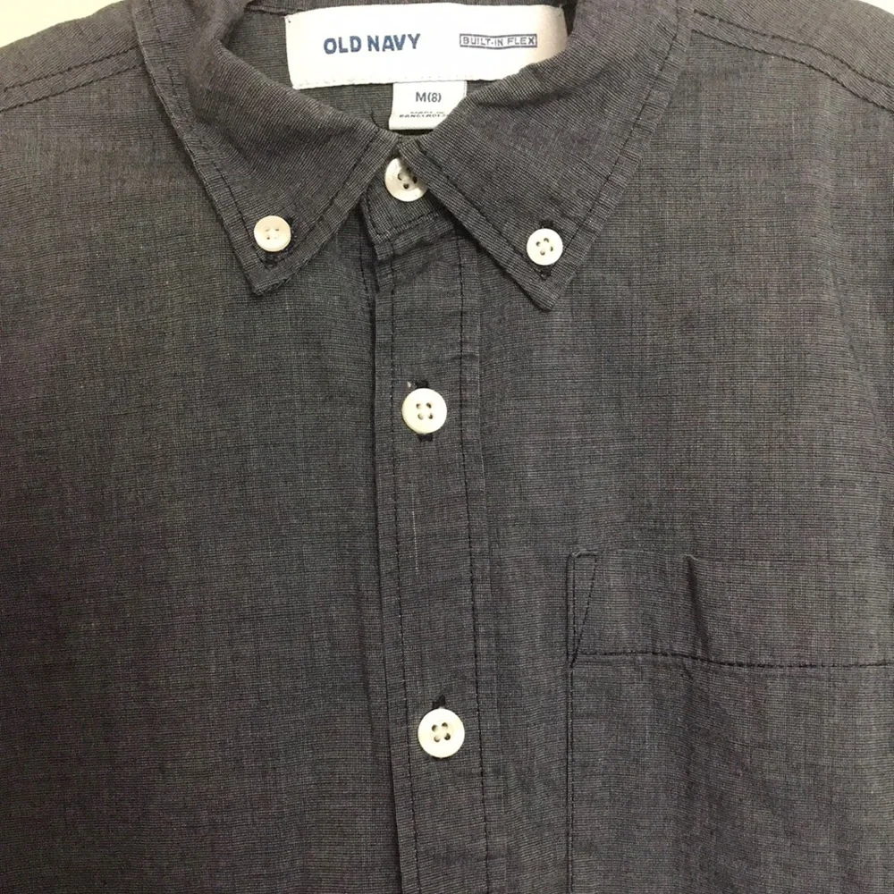 Old navy blue button down medium short sleeve shirt